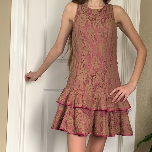 Forever 21 Ruffled lace mini dress - Picture 5 of 10